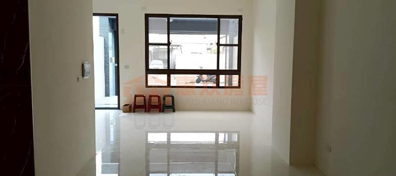 弘文雙車位全新五樓電梯別墅